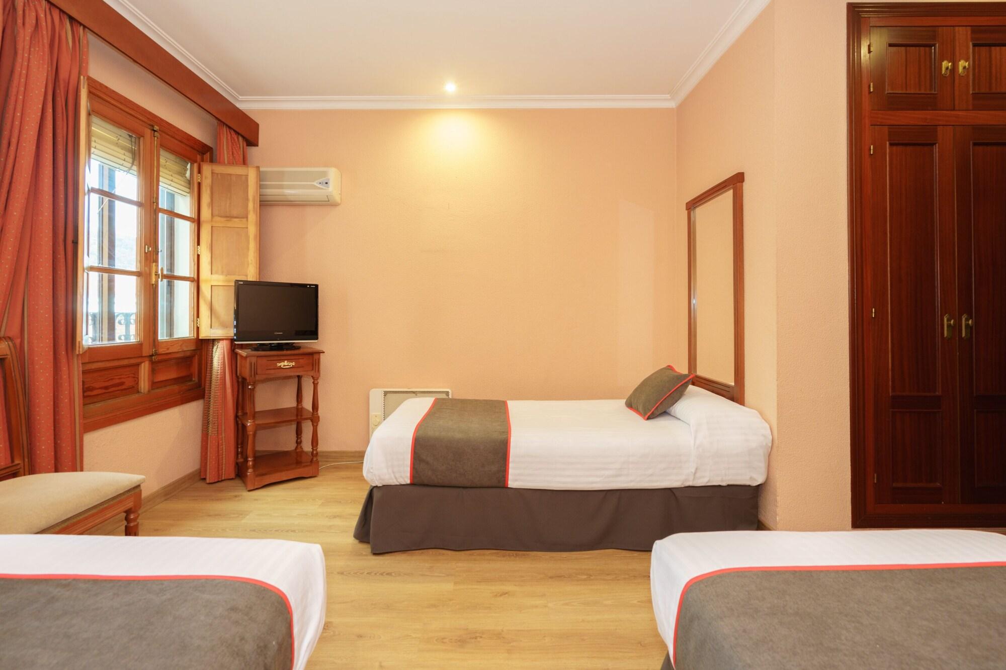Hotel Los Castanos اراسنا المظهر الخارجي الصورة
