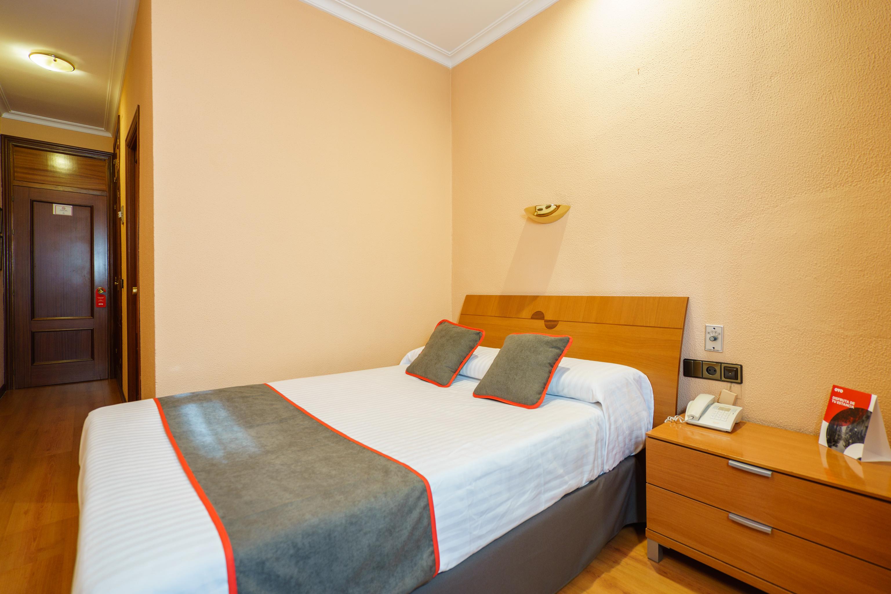 Hotel Los Castanos اراسنا المظهر الخارجي الصورة