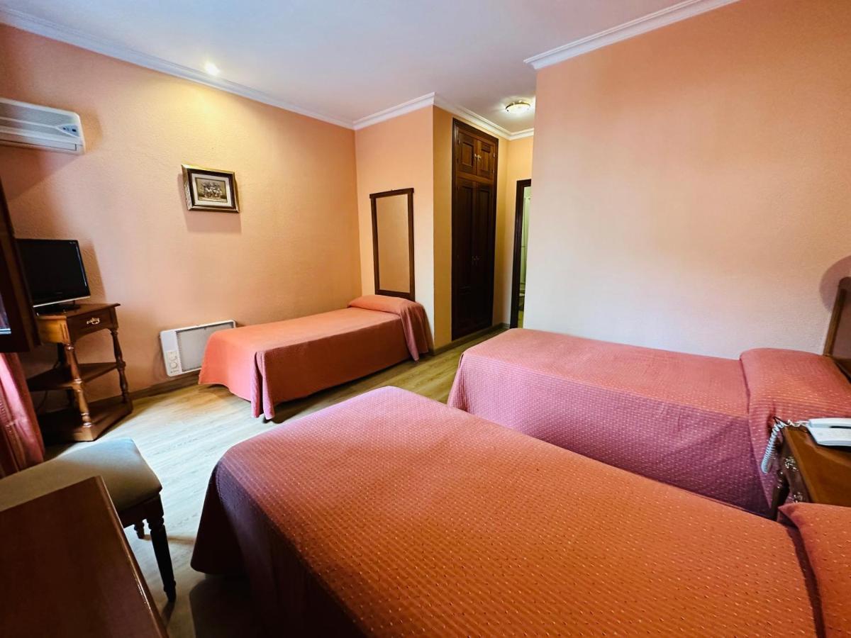 Hotel Los Castanos اراسنا المظهر الخارجي الصورة